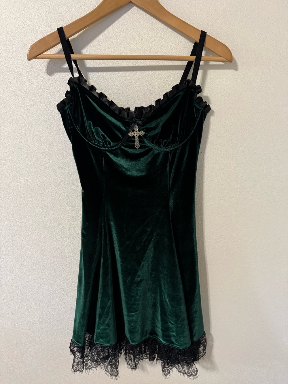 Dolls Kill Widow Blind Faith Velvet Slip Dress Emerald Green Black Lace Trim-S